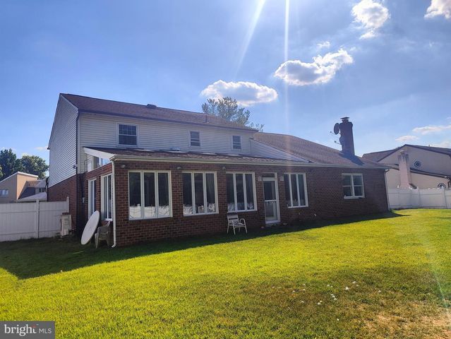 1881 AUGUST DR, Huntingdon Valley, PA 19006