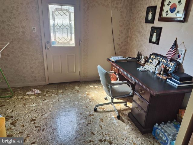 1881 AUGUST DR, Huntingdon Valley, PA 19006