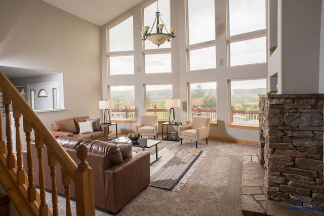 2330 ARROYO CT, Rapid City, SD 57702