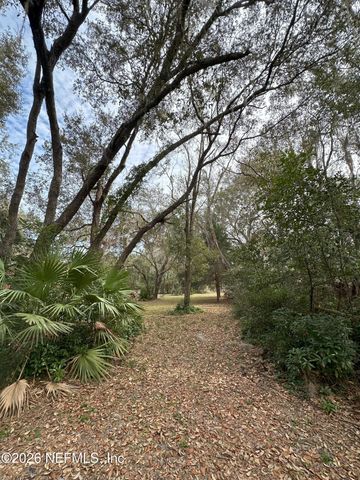 596 FL-20, Palatka, FL 32177