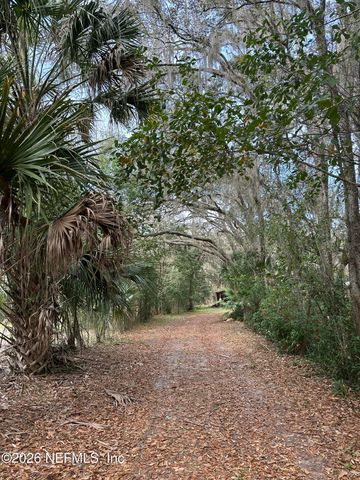 596 FL-20, Palatka, FL 32177