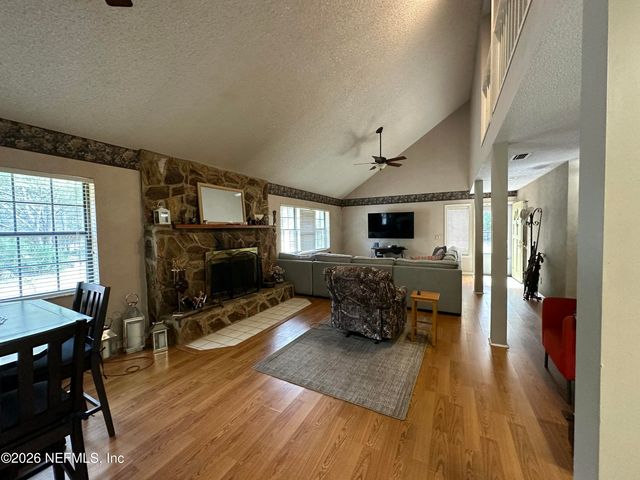 596 FL-20, Palatka, FL 32177