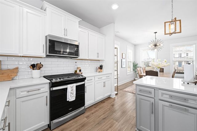 144 founders Boulevard, Central, SC 29630