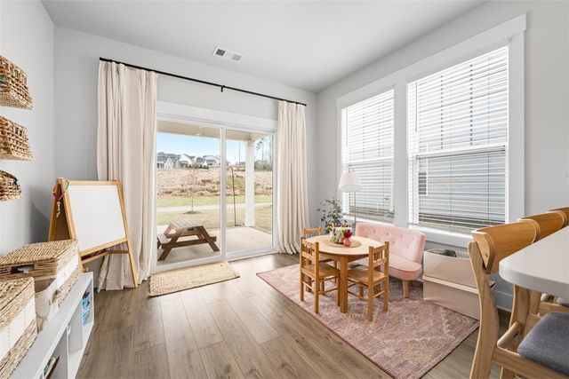 144 founders Boulevard, Central, SC 29630