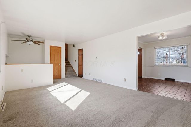 6050 Karl Road, Columbus, OH 43229