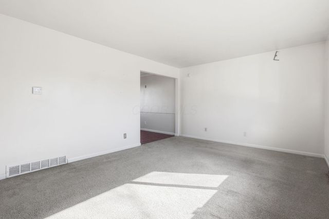 6050 Karl Road, Columbus, OH 43229