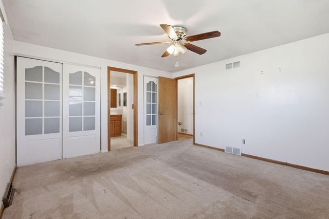 6050 Karl Road, Columbus, OH 43229