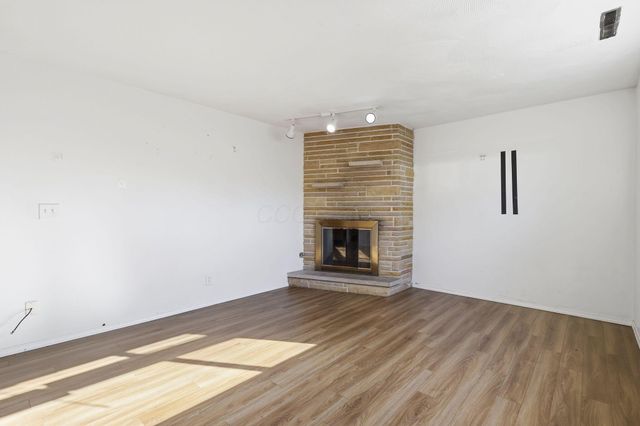 6050 Karl Road, Columbus, OH 43229