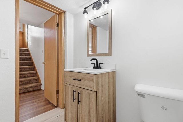 6050 Karl Road, Columbus, OH 43229