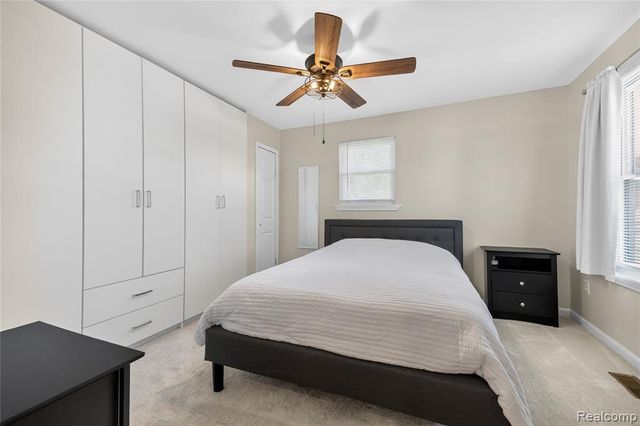 826 Goddard Street, Wyandotte, MI 48192