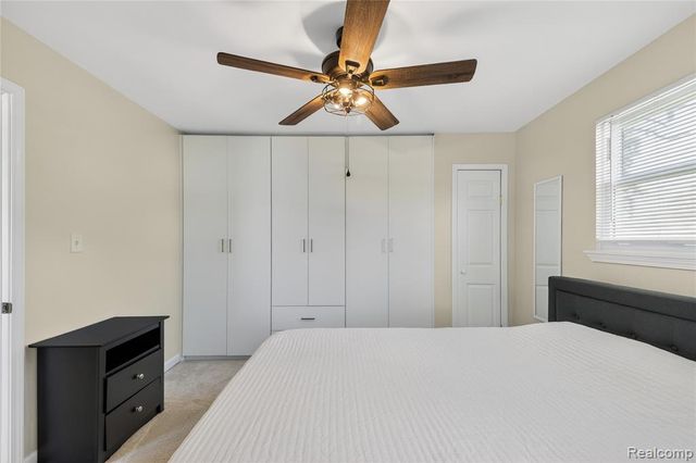 826 Goddard Street, Wyandotte, MI 48192
