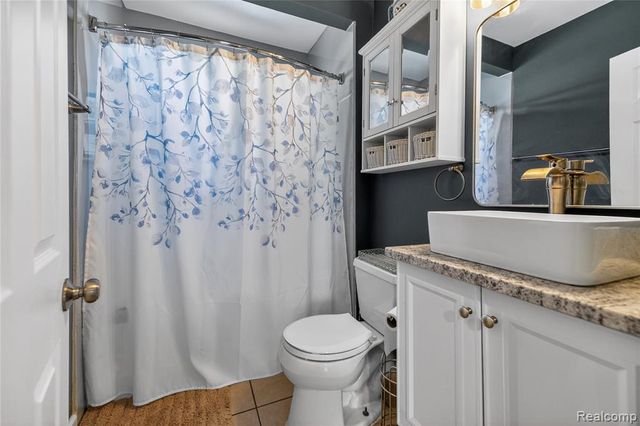826 Goddard Street, Wyandotte, MI 48192