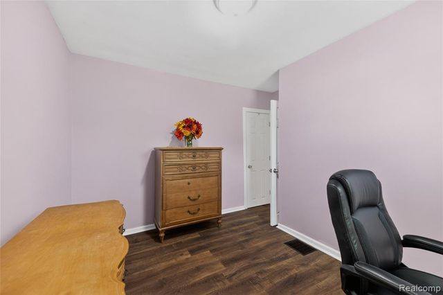 826 Goddard Street, Wyandotte, MI 48192