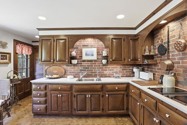 59 Forest Street, Lexington, MA 02421