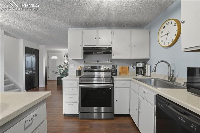 4302 N Delighted Circle, Colorado Springs, CO 80917