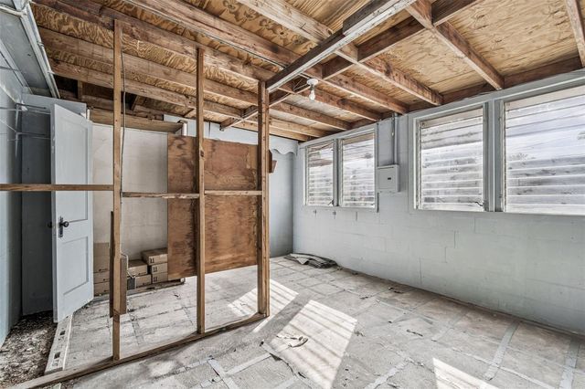 3440 17TH STREET N, St Petersburg, FL 33713