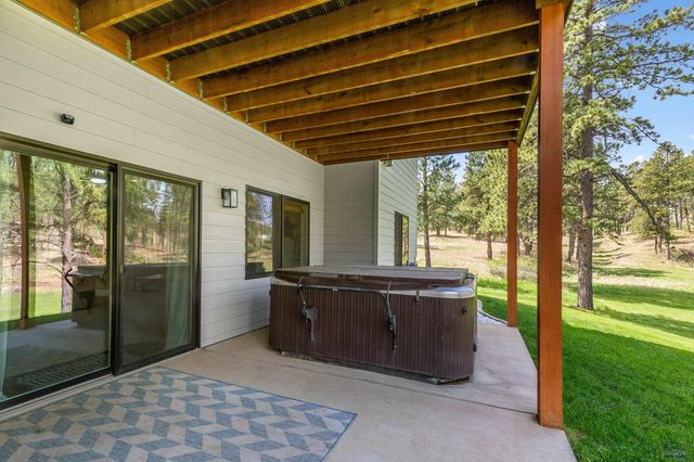 8746 SHERIDAN LAKE RD, Rapid City, SD 57702