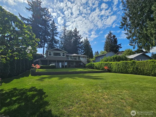 18816 51st Street E, Lake Tapps, WA 98391