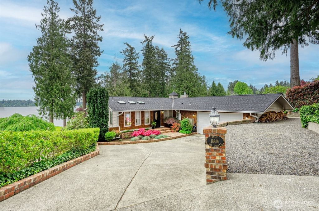 18816 51st Street E, Lake Tapps, WA 98391
