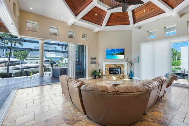 1658 McIlvaine CT, Marco Island, FL 34145