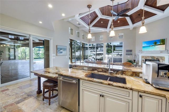 1658 McIlvaine CT, Marco Island, FL 34145