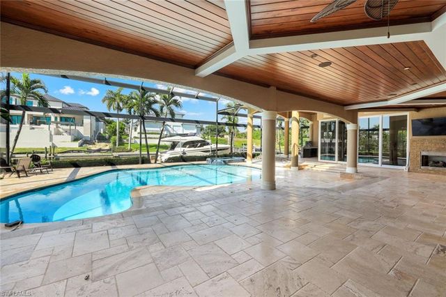 1658 McIlvaine CT, Marco Island, FL 34145