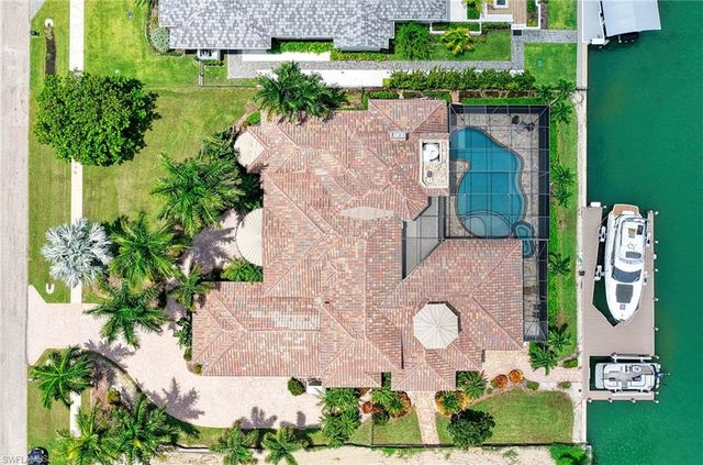 1658 McIlvaine CT, Marco Island, FL 34145