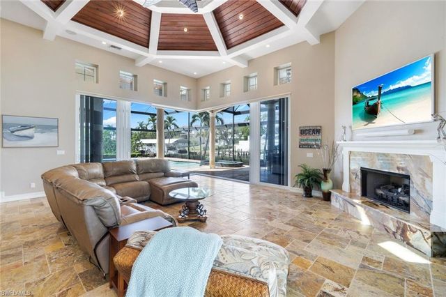 1658 McIlvaine CT, Marco Island, FL 34145