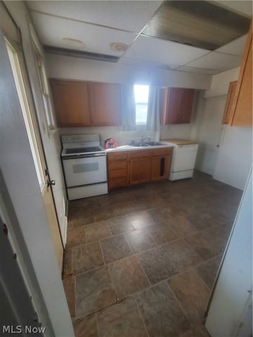 419 Broadway Street, Martins Ferry, OH 43935