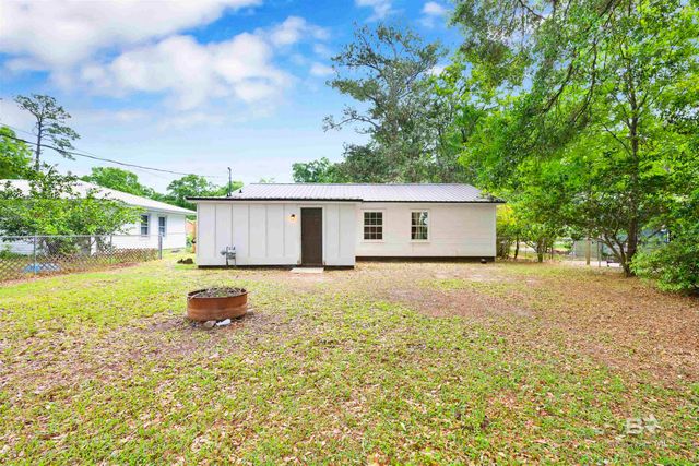 22949 Joyce Avenue, Robertsdale, AL 36567