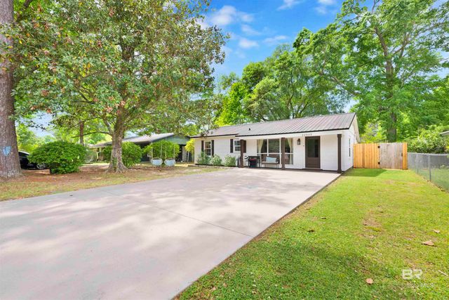22949 Joyce Avenue, Robertsdale, AL 36567