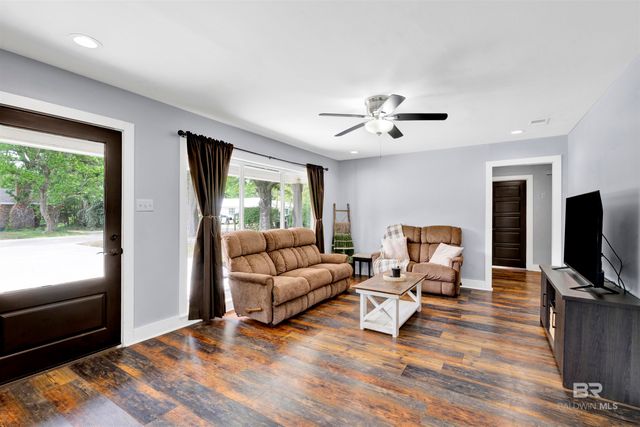 22949 Joyce Avenue, Robertsdale, AL 36567