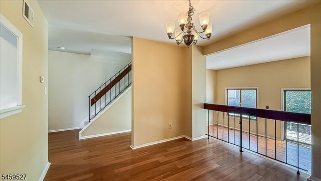 584 Dell Pl 84, Stanhope Boro, NJ 07874