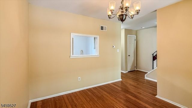 584 Dell Pl 84, Stanhope Boro, NJ 07874