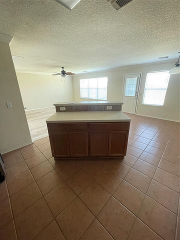 10506 Sugar Trace Drive, Sugar Land, TX 77498