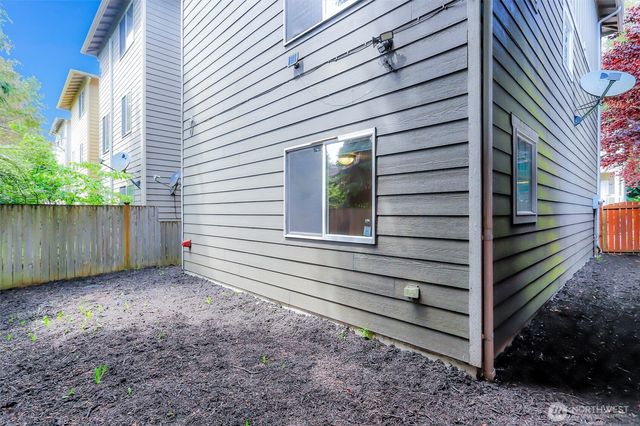 632 95th Court SE, Everett, WA 98208