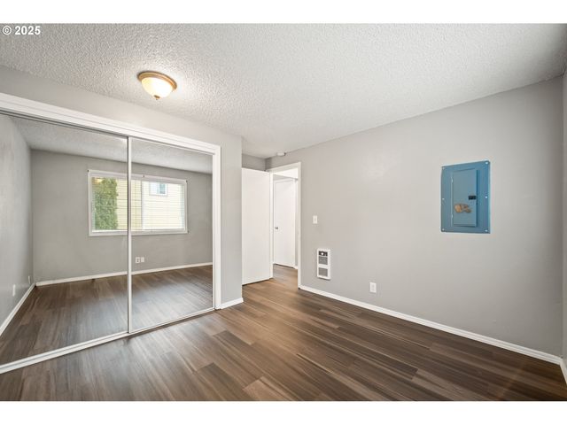 7012 Ne 43RD St A, Vancouver, WA 98661