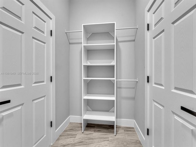 803 20th N St, Fort Pierce, FL 34950