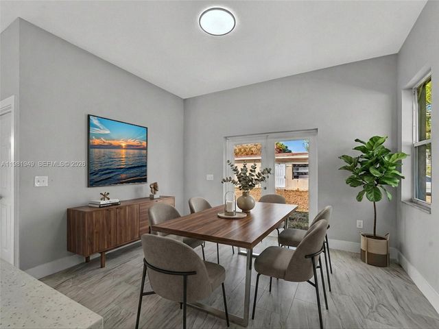 803 20th N St, Fort Pierce, FL 34950