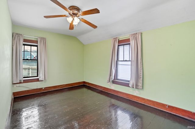 2027 Thompson Avenue, Fort Wayne, IN 46802