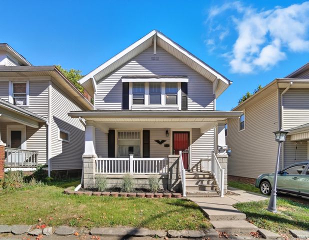 2027 Thompson Avenue, Fort Wayne, IN 46802