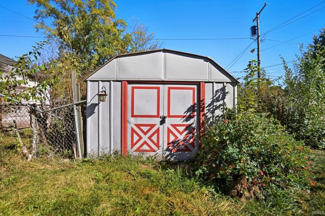2027 Thompson Avenue, Fort Wayne, IN 46802