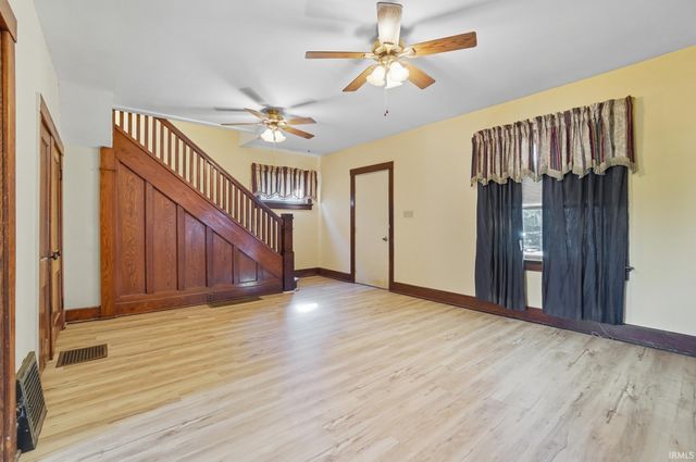 2027 Thompson Avenue, Fort Wayne, IN 46802