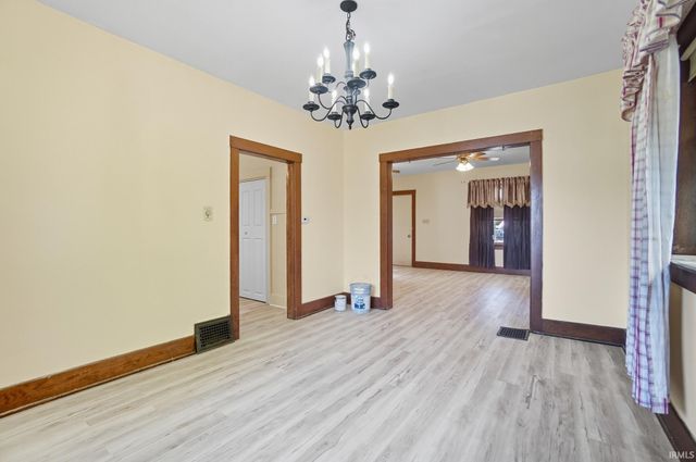 2027 Thompson Avenue, Fort Wayne, IN 46802