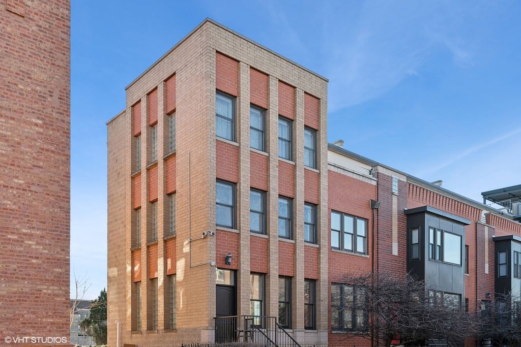 1743 W Terra Cotta Place, Chicago, IL 60614 — photo 3