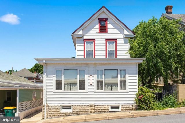 101 MIDDLE STREET, Waynesboro, PA 17268