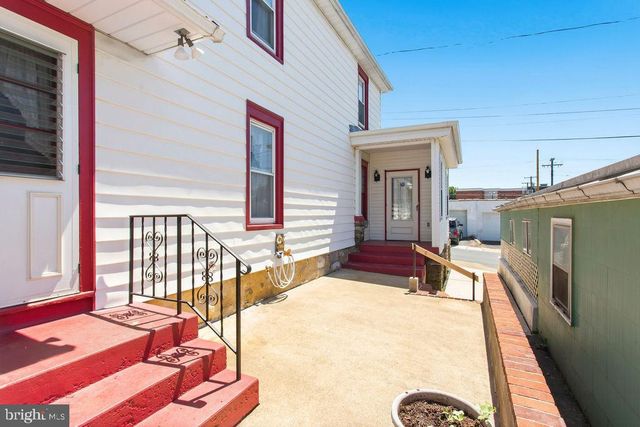 101 MIDDLE STREET, Waynesboro, PA 17268