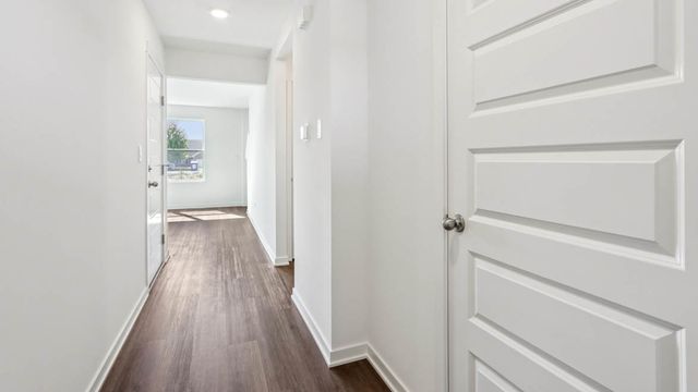 2467 Barbera Drive, Oswego, IL 60543