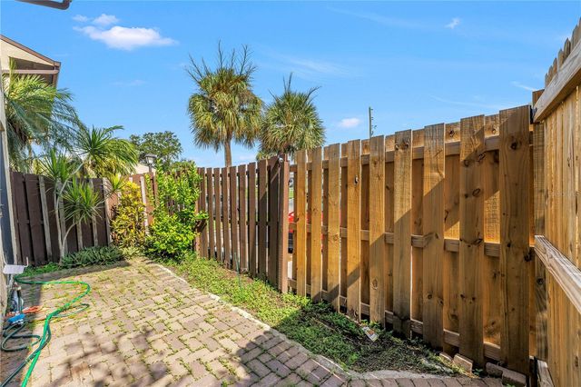 750 N VILLAGE DRIVE N 105, St Petersburg, FL 33716