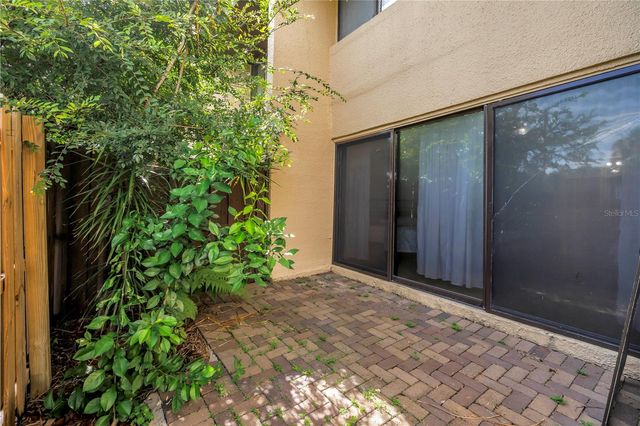 750 N VILLAGE DRIVE N 105, St Petersburg, FL 33716